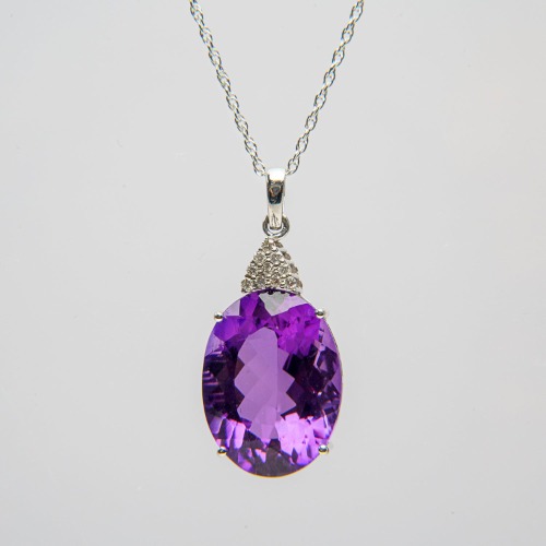 14k White Gold Amethyst Pendant