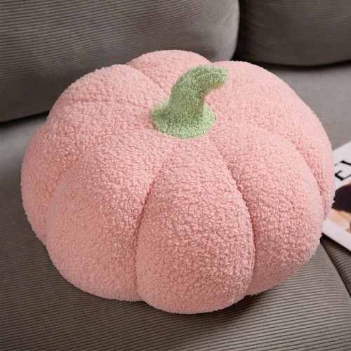 Cozy, Cute 3D Pumpkin Throw - Pink / 20cm