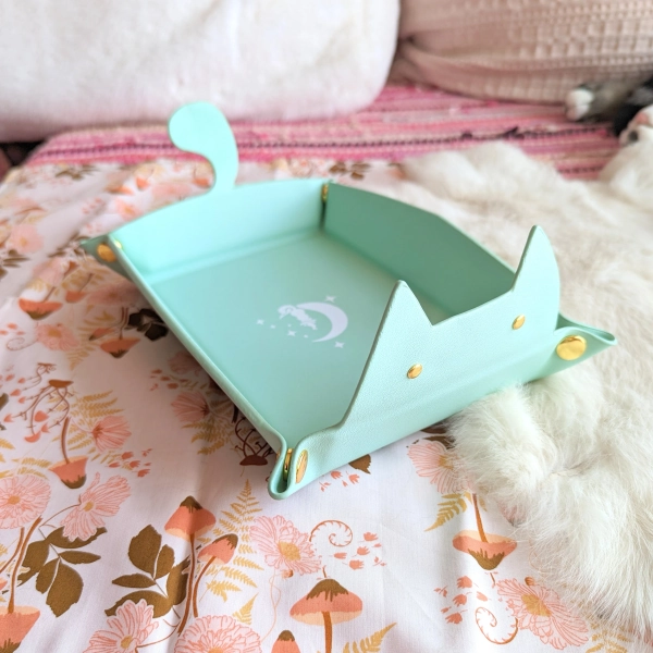 Mint Cat Shaped Dice Tray. Folding dice tray, DnD dice tray. Dice rolling tray. TTRPG dice tray. Gift idea for DnD players.