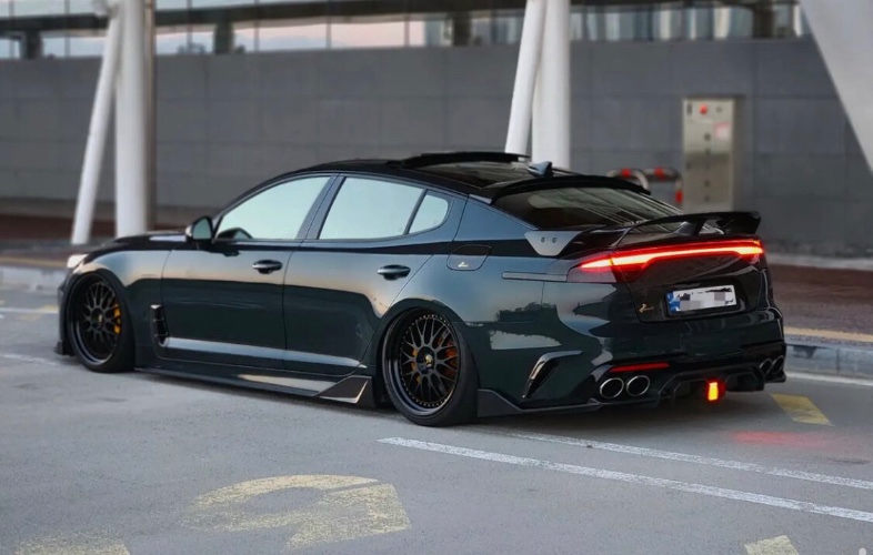 KIA STINGER SIDE SKIRTS FINAL EDITION — Carbon Fiber Goodies