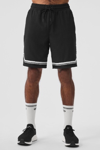 9" Traction Arena Short - Black | Black / M
