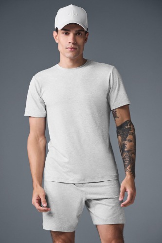 Conquer Reform Crewneck Short Sleeve - Athletic Heather Grey | Athletic Heather Grey / L