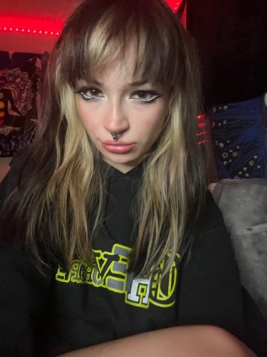 $500 for shopping spree