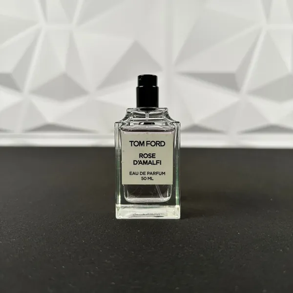 Throne | Joan | Tom Ford Rose D’Amalfi 50ML (A32)