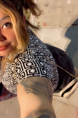 Shopping 🛍️ = Heaven ☁️ 