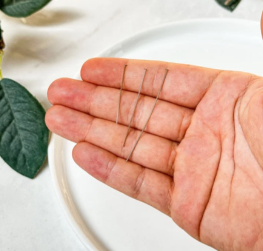 50pcs 18K Gold Plated Surgical Stainless Steel Flat Headpins Anti-Tarnish