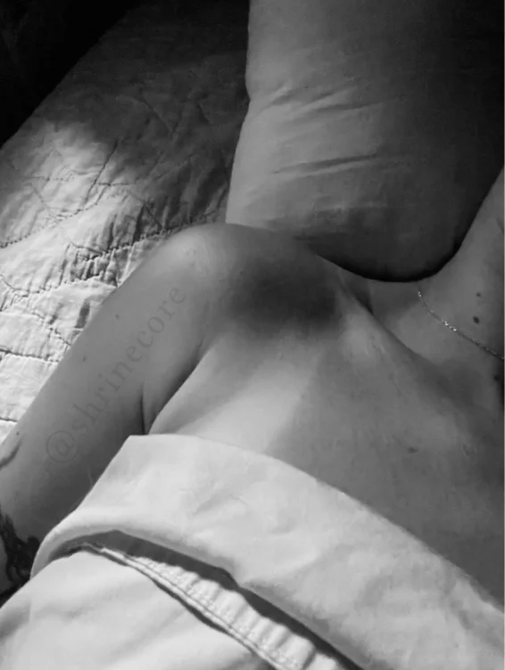 full body massage 🖤