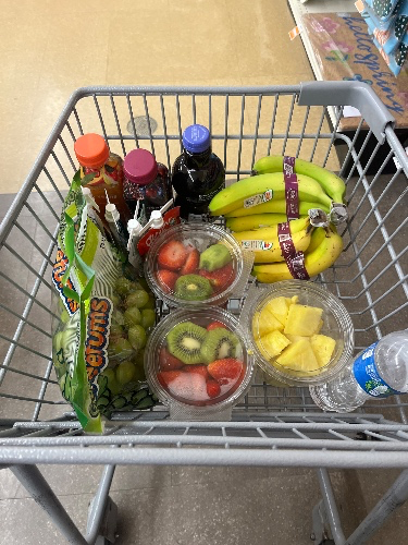 Quick grocery run✨