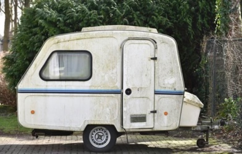 Caravane épaulettes