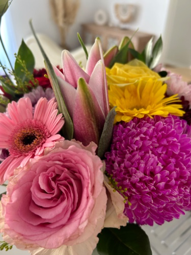 Buy my weekly flowers 💐 