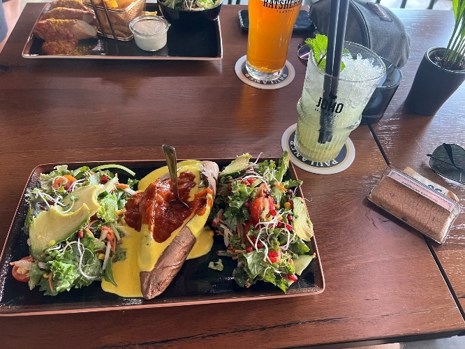 Lunch 