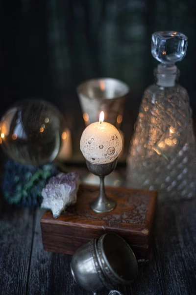 Moon Candle - Celestial Home Decor - Witchcraft Night Flower scent