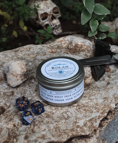 Rolan: BG3 tiefling wizard apprentice video game inspired 8oz soy wax scented candle with biodegradable non-toxic glitter