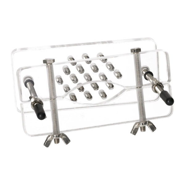 Hodenpresse aus Acryl mit Spikes, 53,90 €