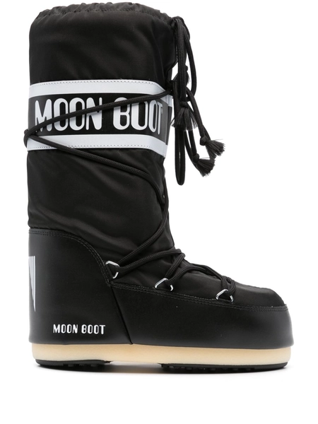 Moon Boots