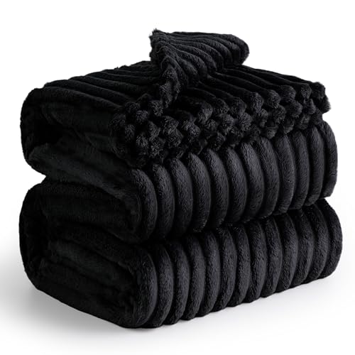 Bedsure Black Fleece Blanket for Couch - Super Soft Cozy Blankets for Women, Cute Small Blanket for Girls, 108x90 Inches - Black - King (108" x 90")