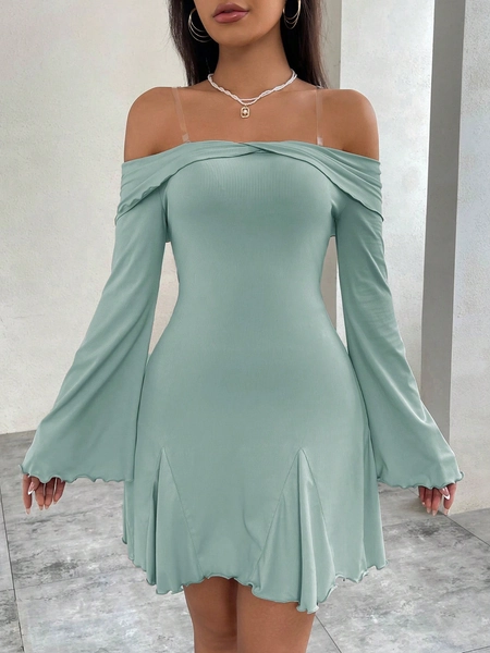  Off-Shoulder Long-Sleeved Summer Dress