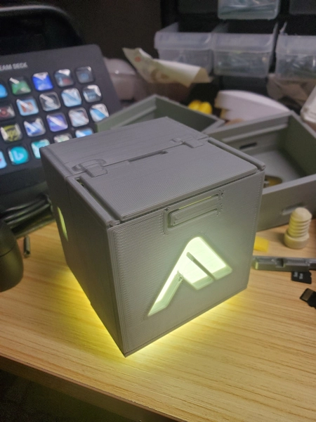 The Finals - Cashout Box Lamp Piggy Bank - 1/4 Scaled Prop