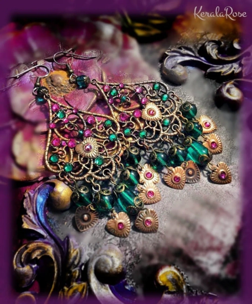 Copper Moroccan Teardrop Chandelier Earrings, Pink Rhinestone Decorated Heart Charm Jewelry, Exotic Design, Emerald Green, Purple or Garnet - Etsy France