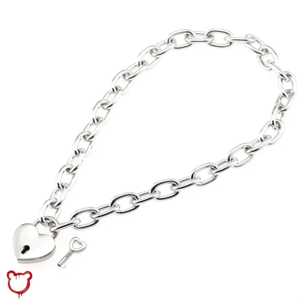 Gothic Heart Lock Pendant