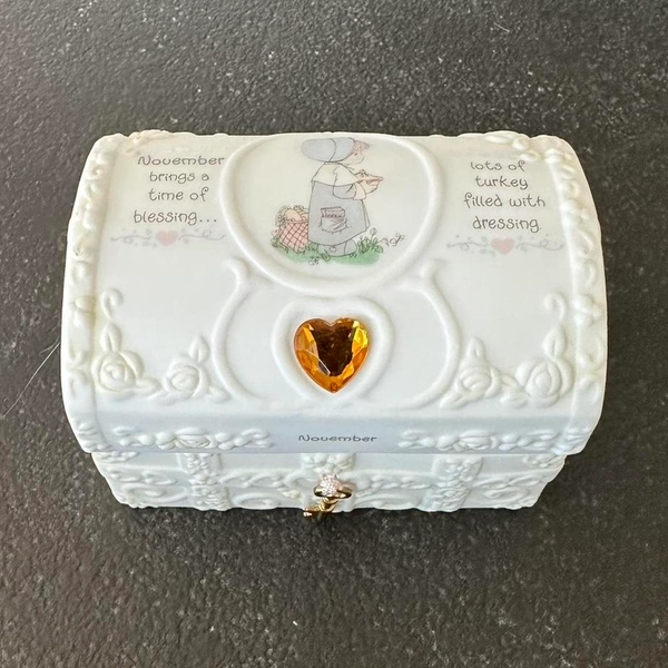 Precious Moments Trinket Box