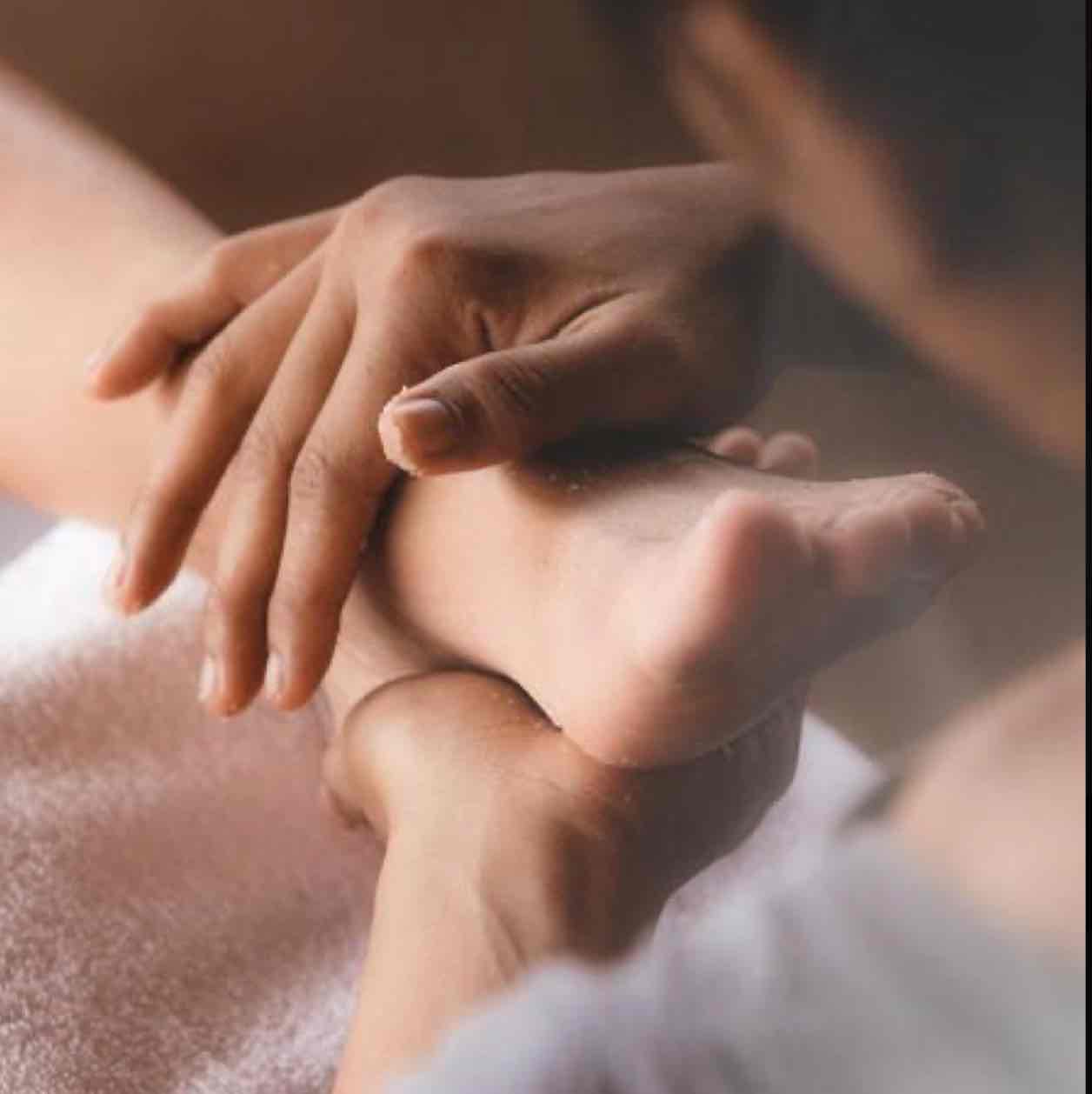 An afternoon of decadence 