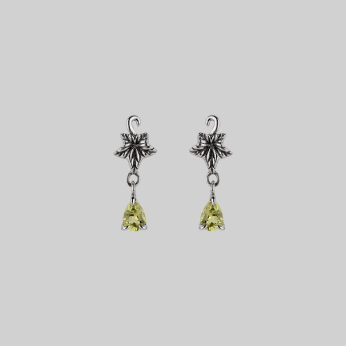 FERONIA. Ivy Leaf Peridot Stud Earrings - Silver | Silver / Pair