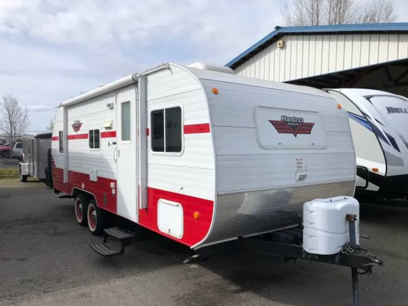 2017 Riverside Retro 195