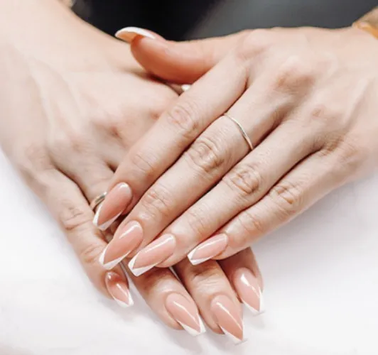 𝓜𝓪𝓷𝓲𝓬𝓾𝓻𝓮~💗💋