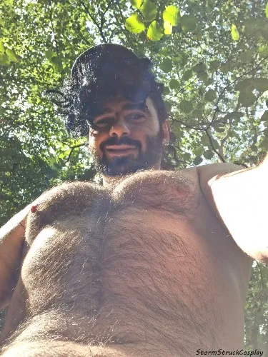 Big pecs spandex fund