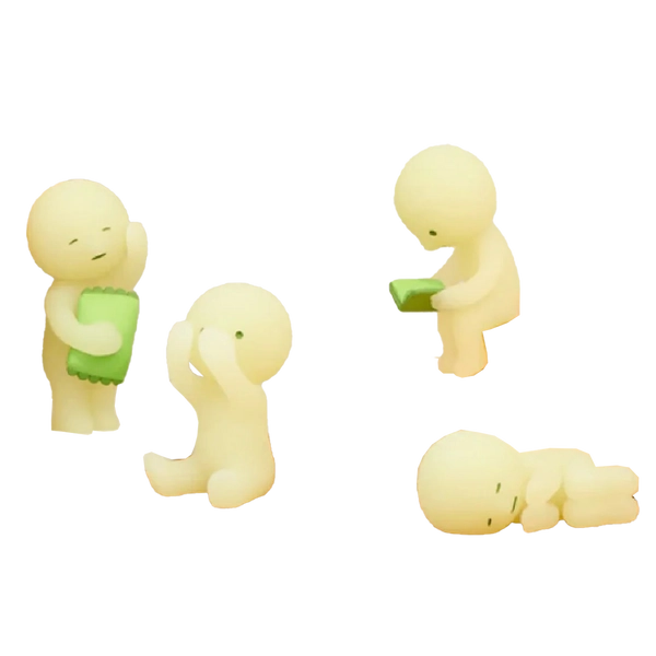Smiski: Glow In The Dark Mini Figure: Bed (1 Pcs)