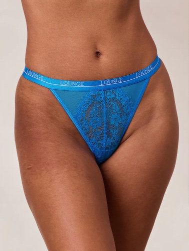 entice string lounge 