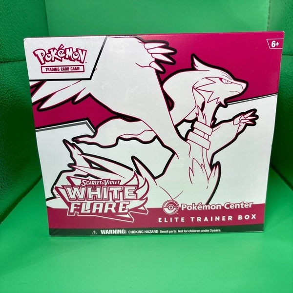 Pokemon White Flare Pokemon Center Exclusive ETB Elite Trainer Box Sealed New