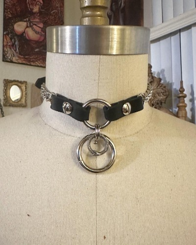 Bb Figure 8 Choker — Catbutt
