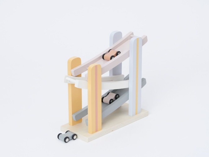 Oscar &amp; Florri Wooden Race Car Game