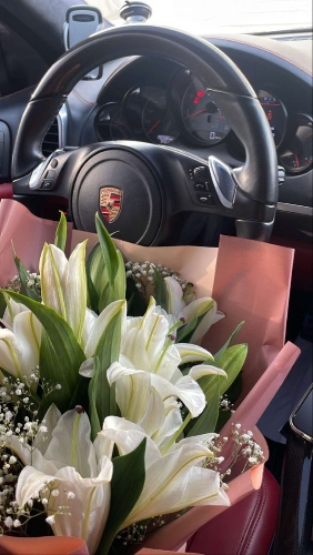 Get me flowers 💐 