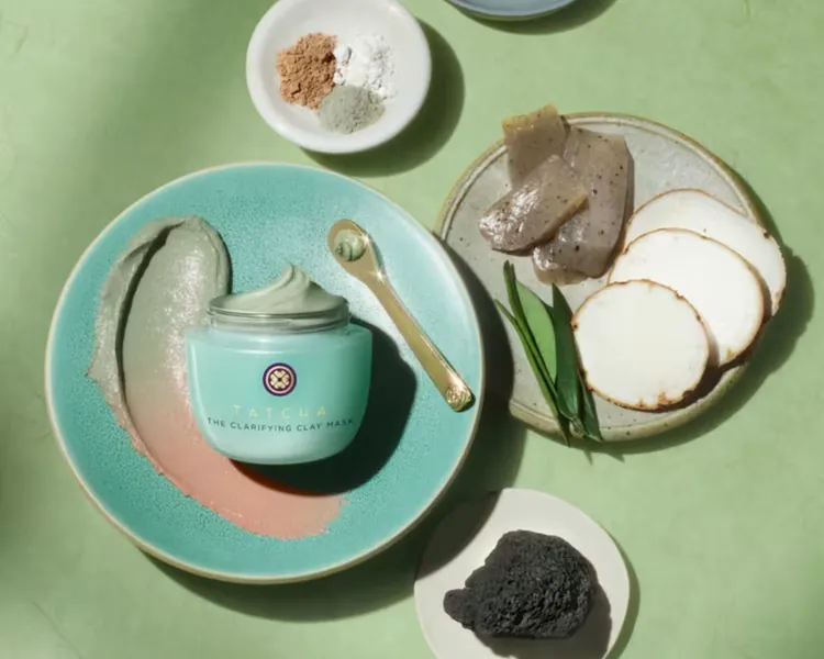 The Clarifying Clay Mask