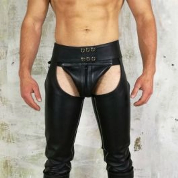 Barcode Berlin Berlin10 Cowhide Chaps | Black