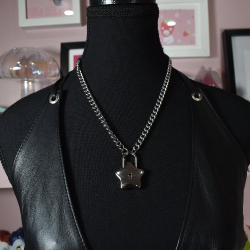 Star Lock Necklace / Stainless Steel Chain (Not The Lock)