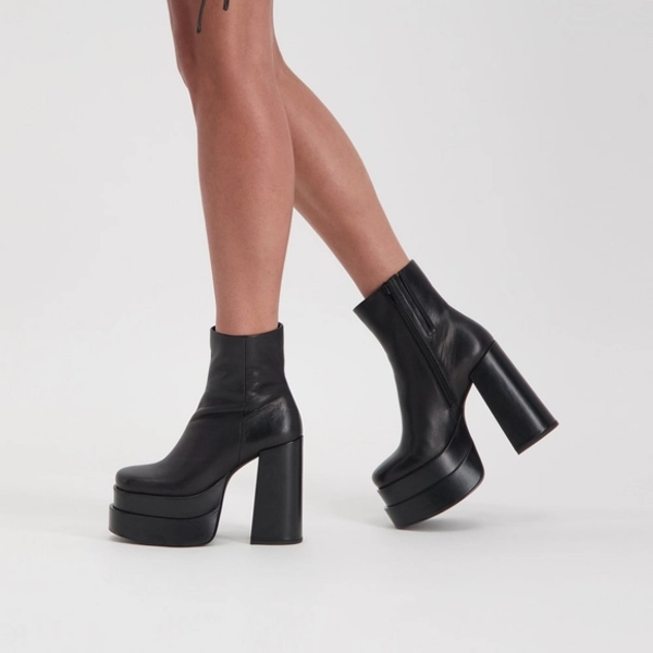 Steve Madden Black Ankle Boots