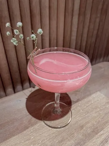 *•.¸♡ 𝑮𝒊𝒓𝒍𝒔 𝑵𝒊𝒈𝒉𝒕 𝑶𝒖𝒕 ♡¸.•*