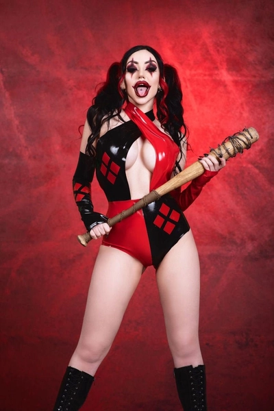 Latex bodysuit Harley, Cross neck in red and black. Lingerie.
