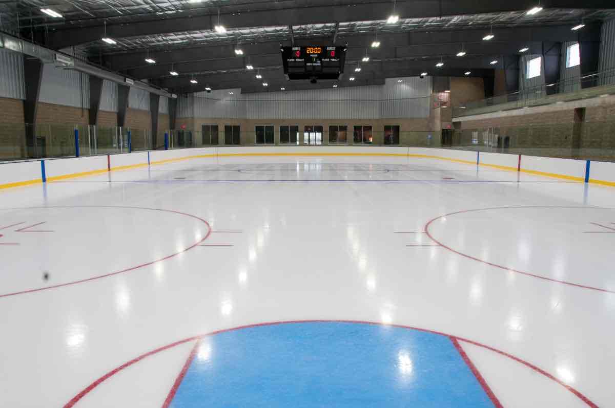 Ice time for hockey practice 