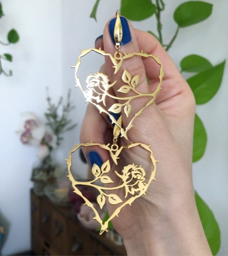 HEART AND ROSE DROP EARRINGS