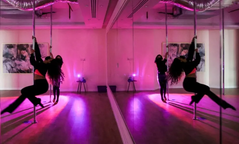 Pole dance
