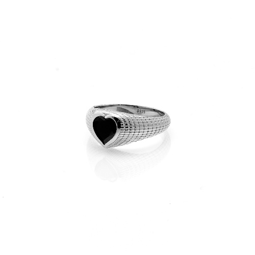 Romantique / Signet Ring / Black Spinel + Silver | Large (US8)