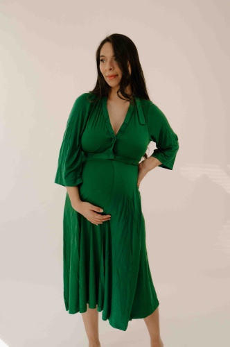 Lila Labor & Postpartum Gown in Emerald | Emerald / Full Figure