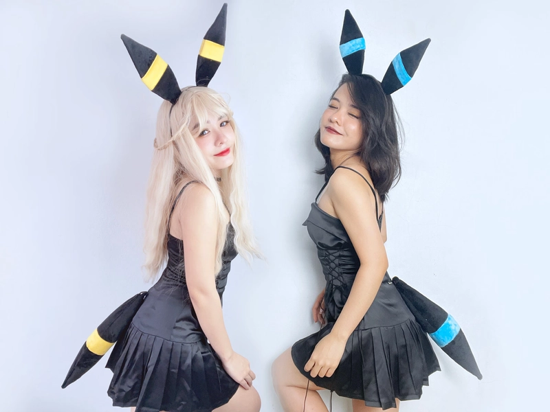 Umbreon: Dark ears + tail for costume, cosplay