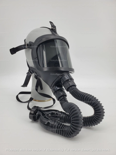 Pilot Gas Mask Rubber Gear. corrugated Hose Vintage military suit Uniform Face Latex Gear Hood Army Goggles GP5 S10 MF14 MF12 MPK2