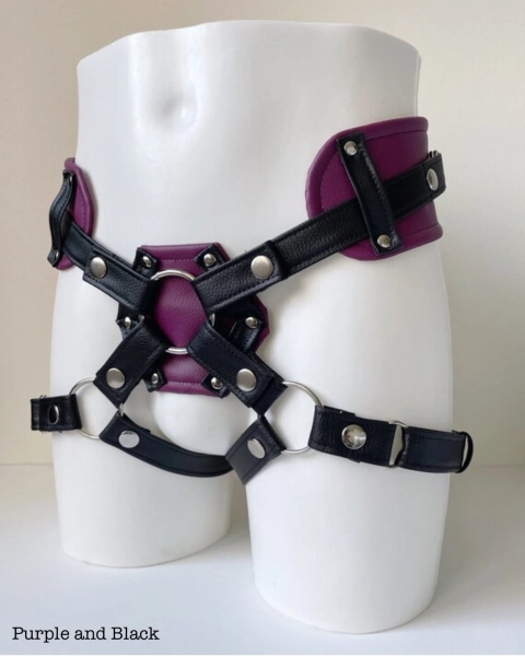 DESIGN YOUR OWN Strap on Harness “Double- duo” with back padding for people with a penis, Faux leather strapon harness, strap on belt,
